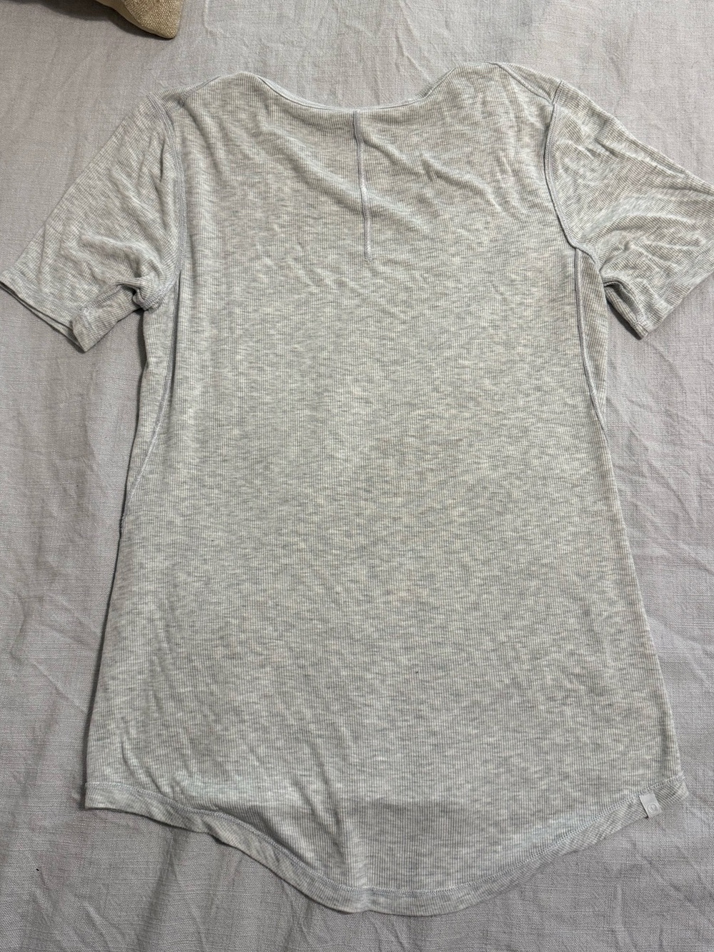 lululemon hold tight short sleeve - Picture 3 of 3